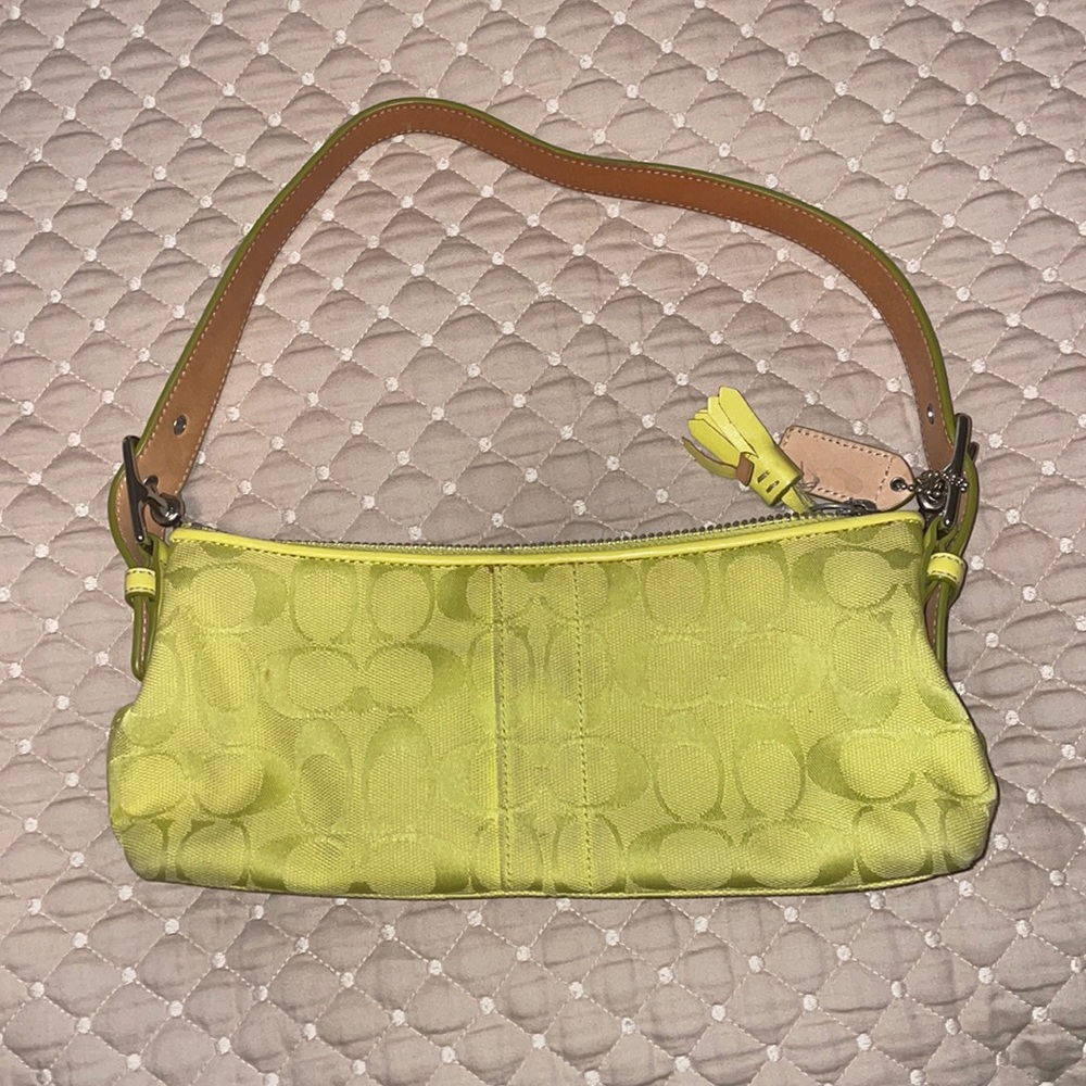 Yellowish green, Coach, shoulder bag